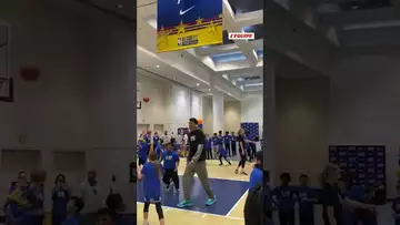 🤣🏀Wemby humilie des enfants à l’entraînement #basketball #wembanyama #wemby