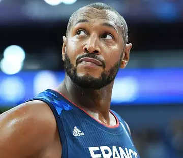 Boris Diaw ne recevra que 5 000 euros par mois à Levallois