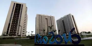 Rio : le village olympique prêt à temps ?
