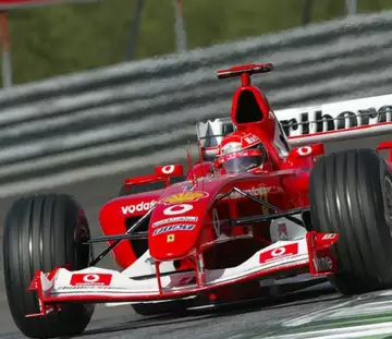 La Ferrari F2001 de Michael Schumacher vendue aux enchères