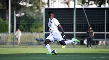 PSG : Bitshiabu comme Kouassi ?