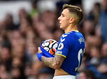 Lucas Digne quitte Everton pour Aston Villa (officiel)