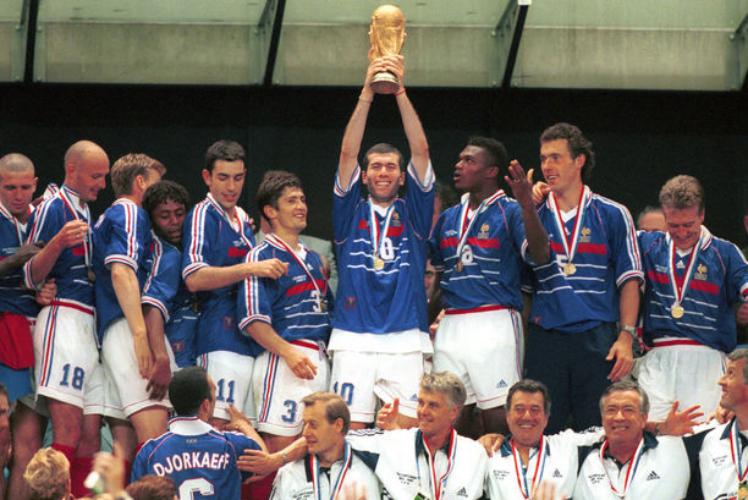 c-etait-l-ete-1998-la-france-remportait-le-mondial-de-football-460f1c526ab7101e0