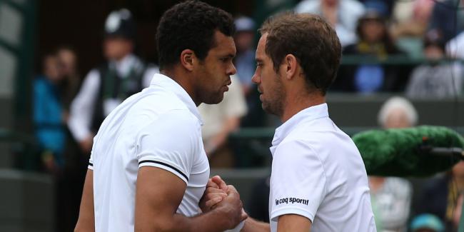 VIDEO-Quand-Tsonga-console-Gasquet-apres-son-abandon-a-Wimbledon