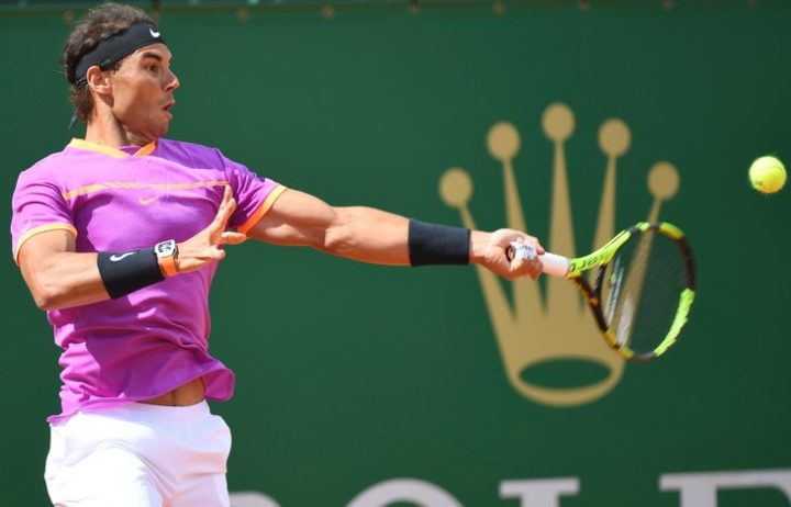 http://www.la-croix.com/Sport/Tennis-Rafael-Nadal-souffert-Monte-Carlo-2017-04-19-1300840741