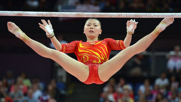 london-olympics-2012-gymnastics-uneven-bars-china-team-he-kexin-cool-photo