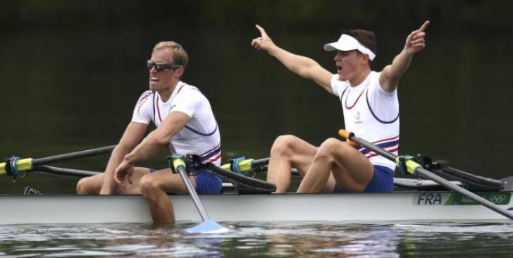 Une médaille d'or en aviron pour Azou et Houin !