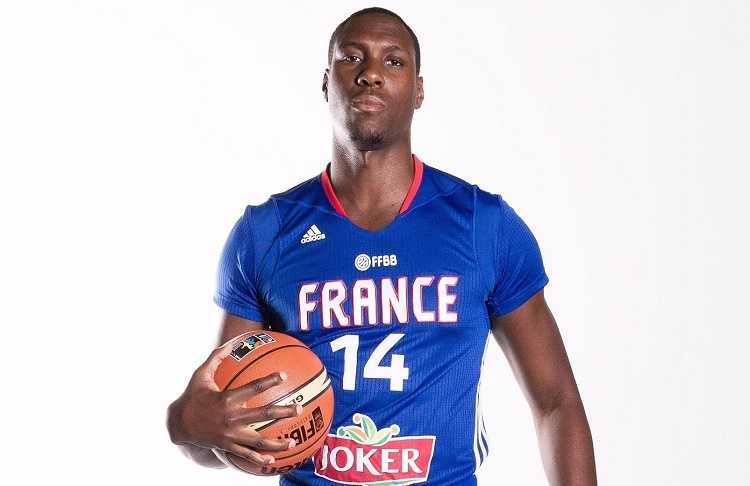 Ian Mahinmi (Washington) ne participera pas à l'Euro avec les Bleus!