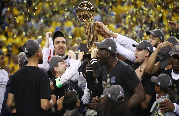 Retour sur le sacre des Golden State Warriors en NBA!