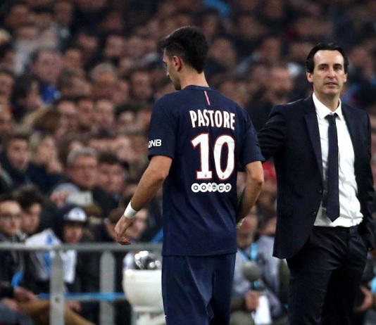 Javier Pastore souhaite la bienvenue à Neymar avec un beau cadeau !