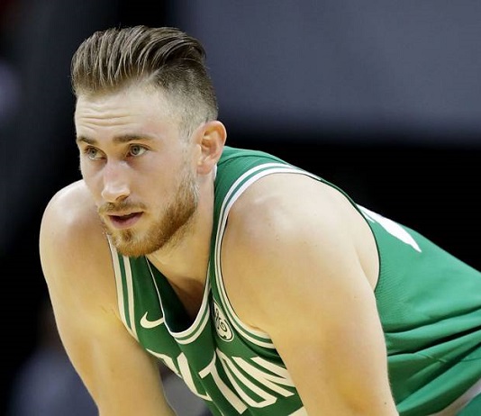 Gordon Hayward gravement blessé en ouverture de la saison de la NBA