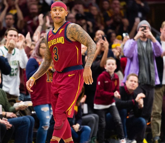 Isaiah Thomas joue avec les Cavaliers pour la première fois !