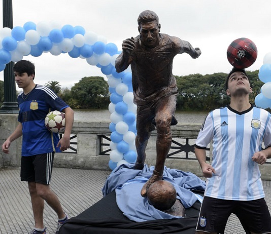 La statue de Lionel Messi en Argentine a encore été vandalisée