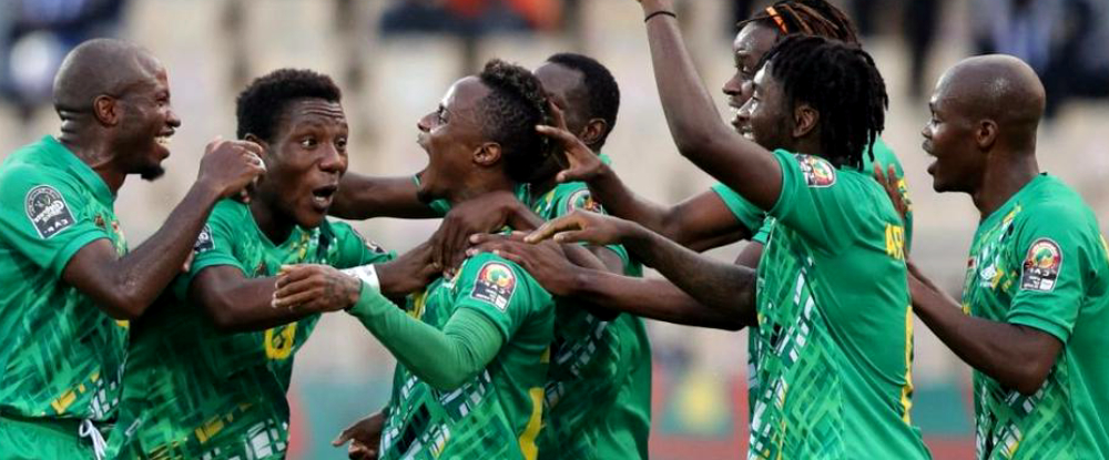 CAN : la Guinée battue par le Zimbabwe, mais qualifiée pour les huitièmes de finale