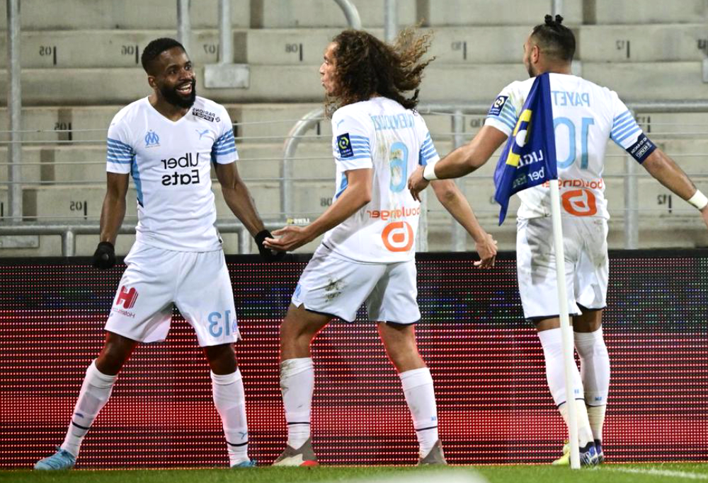 Ligue 1 - Bakambu frappe déjà, l'OM nouveau deuxième !