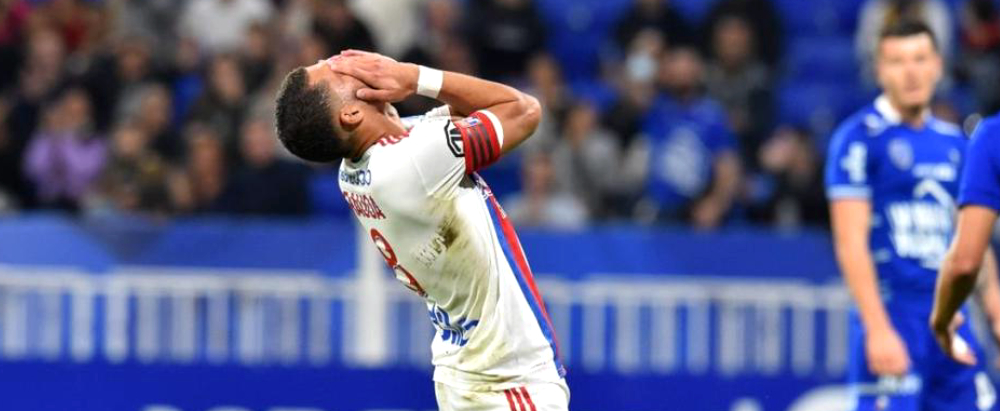 L'OL perd Aouar sur blessure