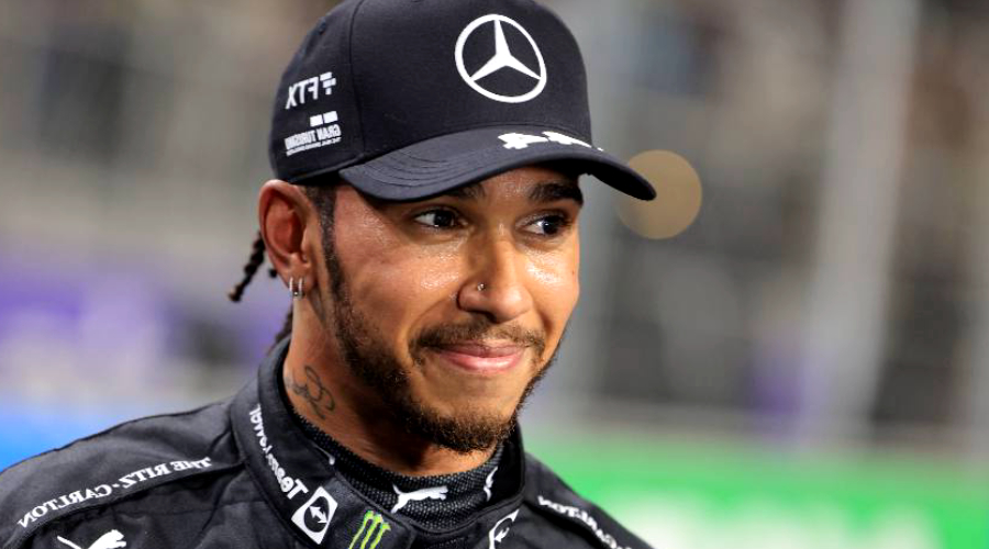 Hamilton, une victoire offerte par la FIA ?