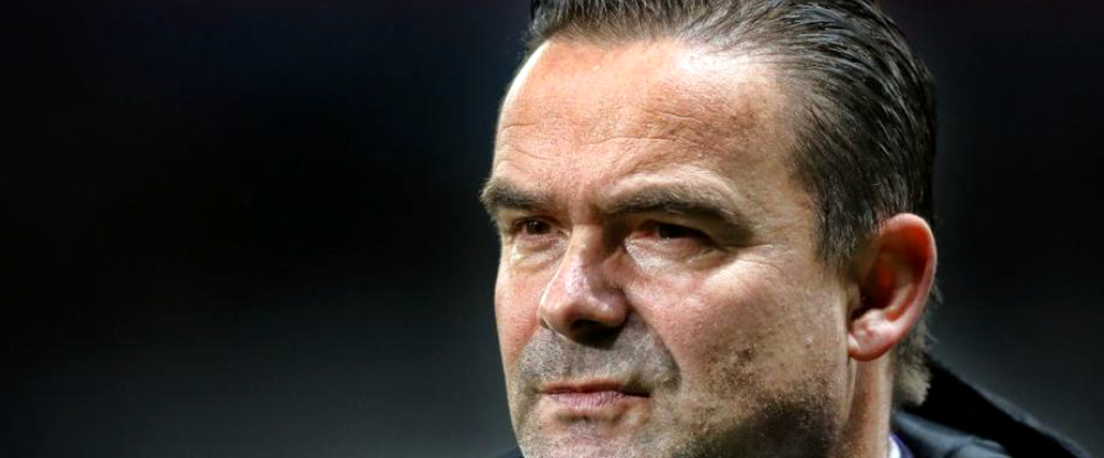 Scandale Ajax : Overmars prend la porte