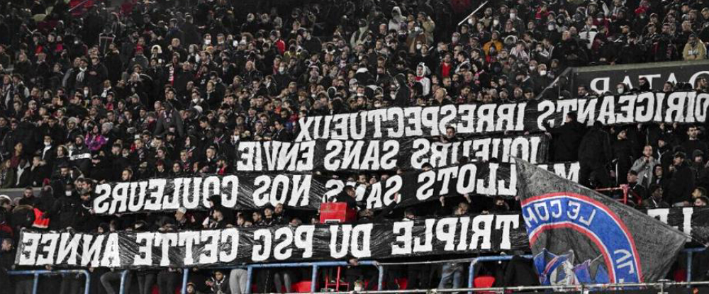PSG : CUP exprime sa colère avec des banderoles
