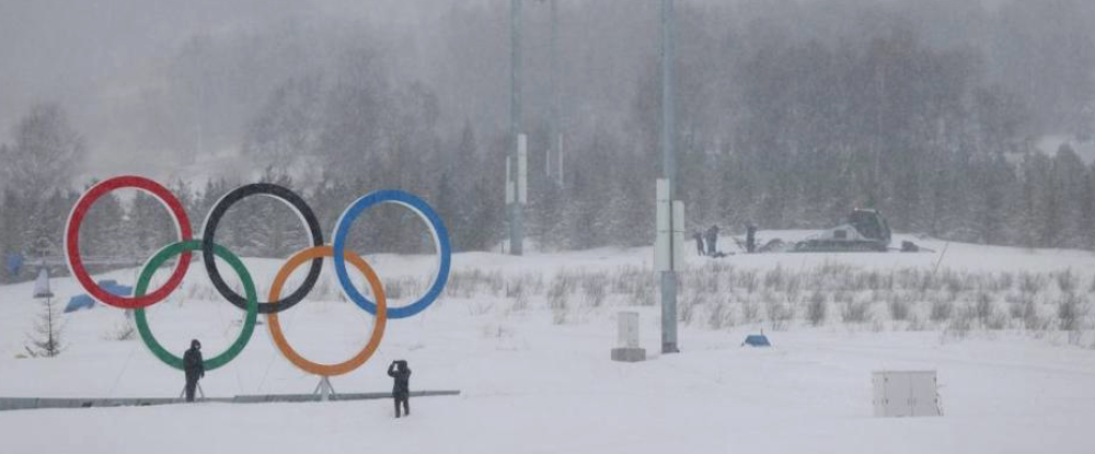 La neige interrompt le programme