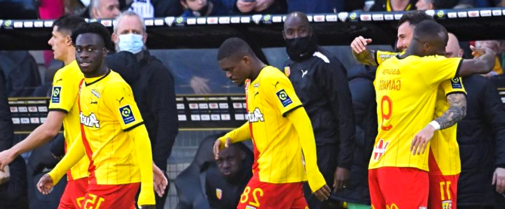 L1 (J26) : Lens écrase Angers !