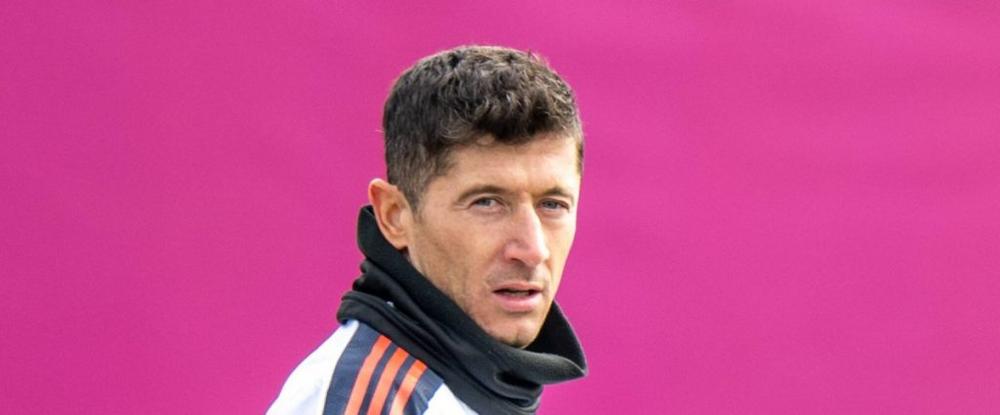 Guerre en Ukraine : Lewandowski rompt son contrat avec Huawei