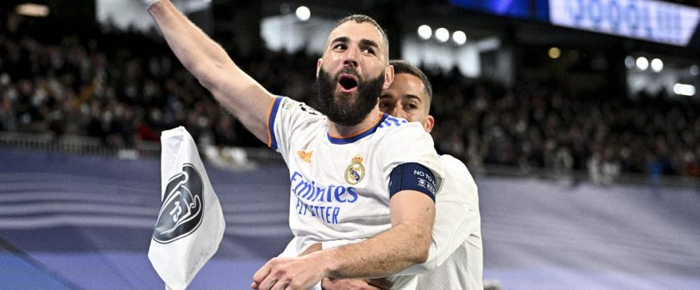 Benzema gagne un T-shirt quand il se fait flasher à 309