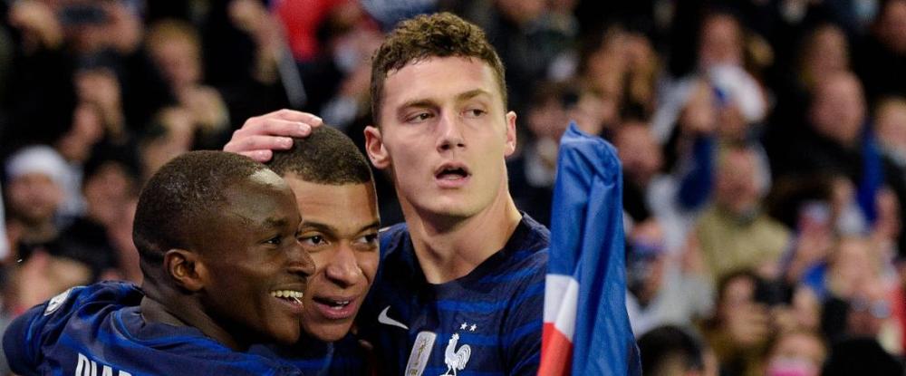 Bleus : Le Bayern veut que Pavard reste en place