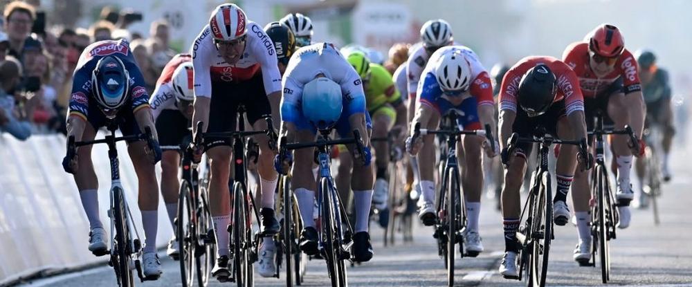Classic Bruges-La Panne : Merlier gagne de justesse, Bouhanni troisième