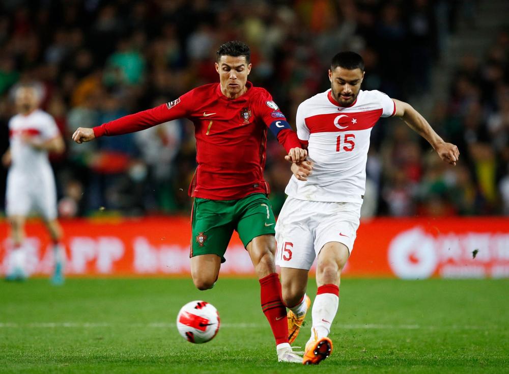 Le Portugal favori, un duel Zlatan-Lewandowski alléchant