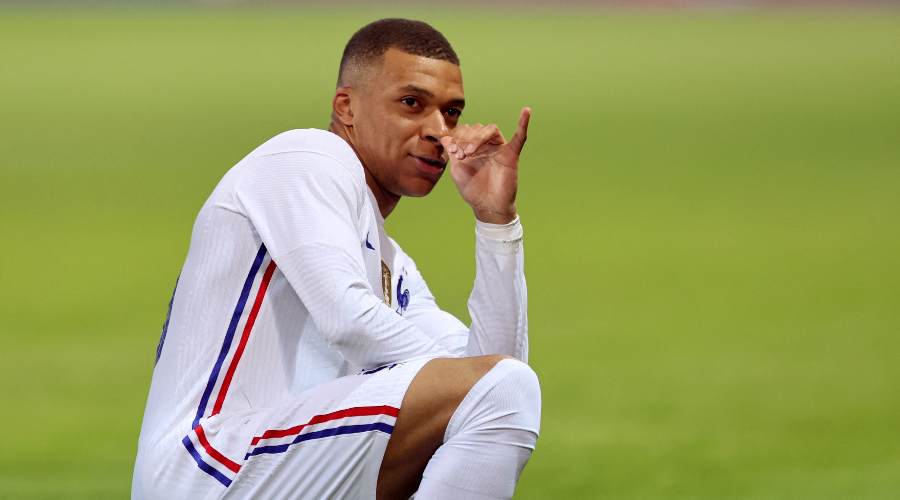 Mbappé, un choix fort validé par les Français