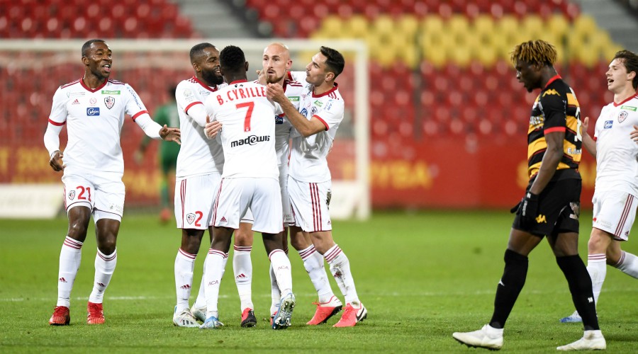 Ligue 2 : Ajaccio saisit sa chance