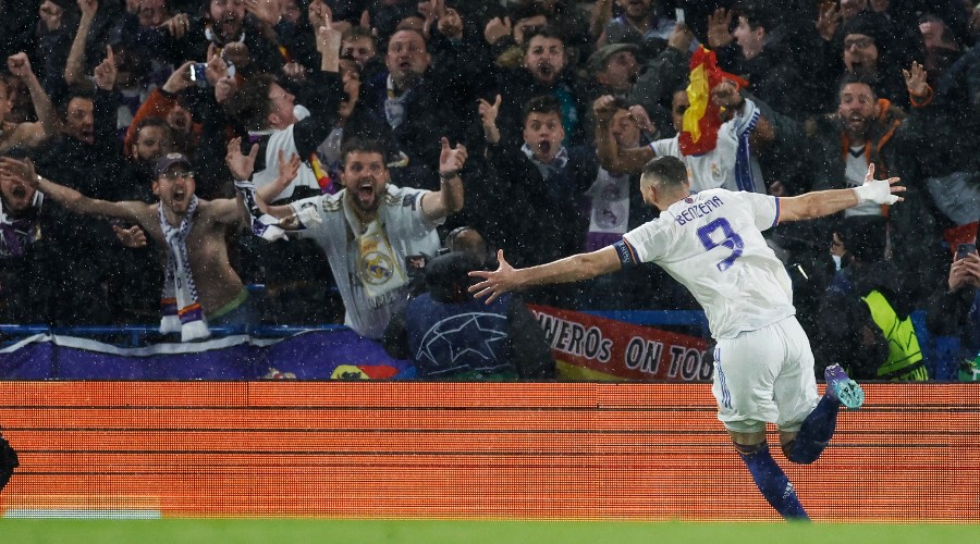 Benzema plane au-dessus de Chelsea !