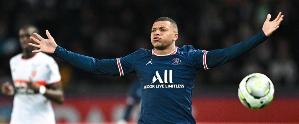 Mbappé est-il vraiment dans sa meilleure saison ? La réponse !