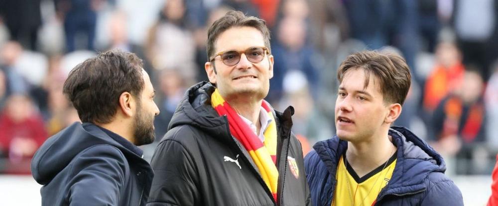 Le patron de Lens se lance dans la ligue