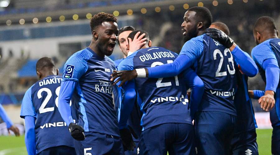 Ligue 2 : le Paris FC reprend du poil de la bête