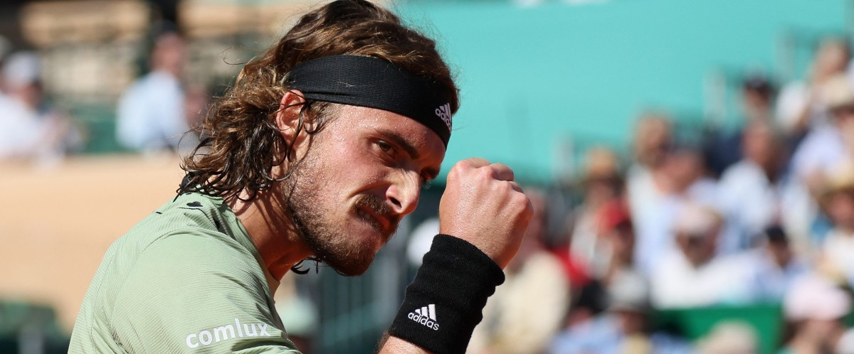 Tsitsipas s'en sort