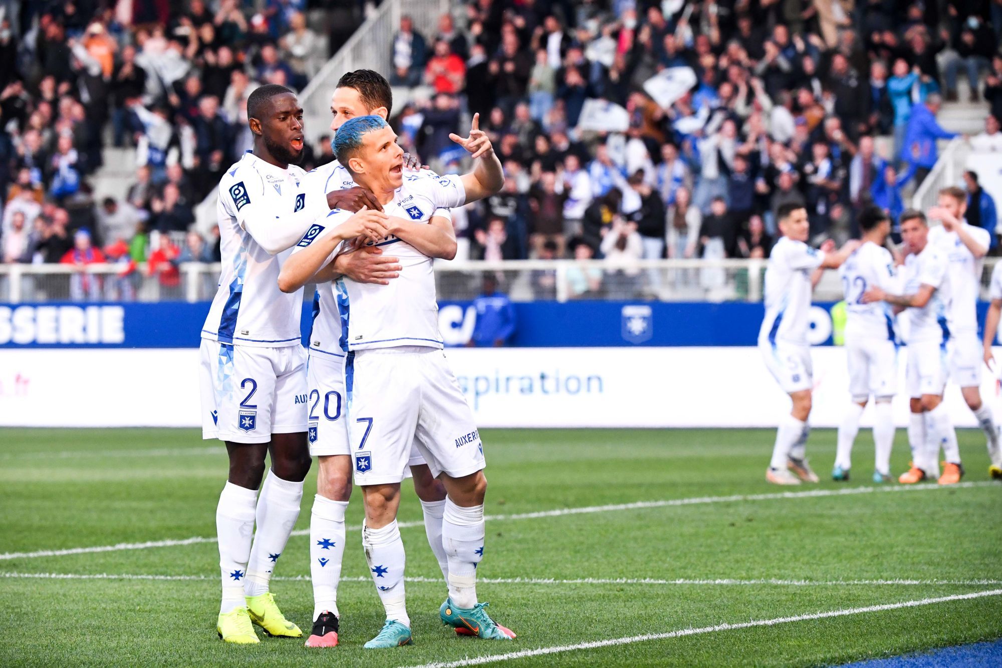 Ligue 2 : Auxerre - Dunkerque, un match capital à suivre en direct