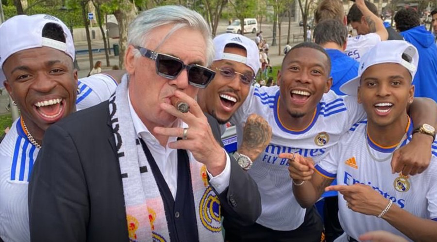 Ancelotti, la photo virale des " Boss ".