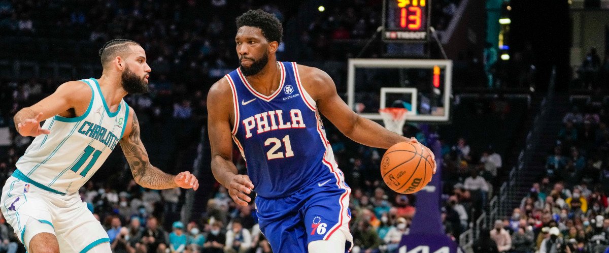 Embiid chauve en Blau ?