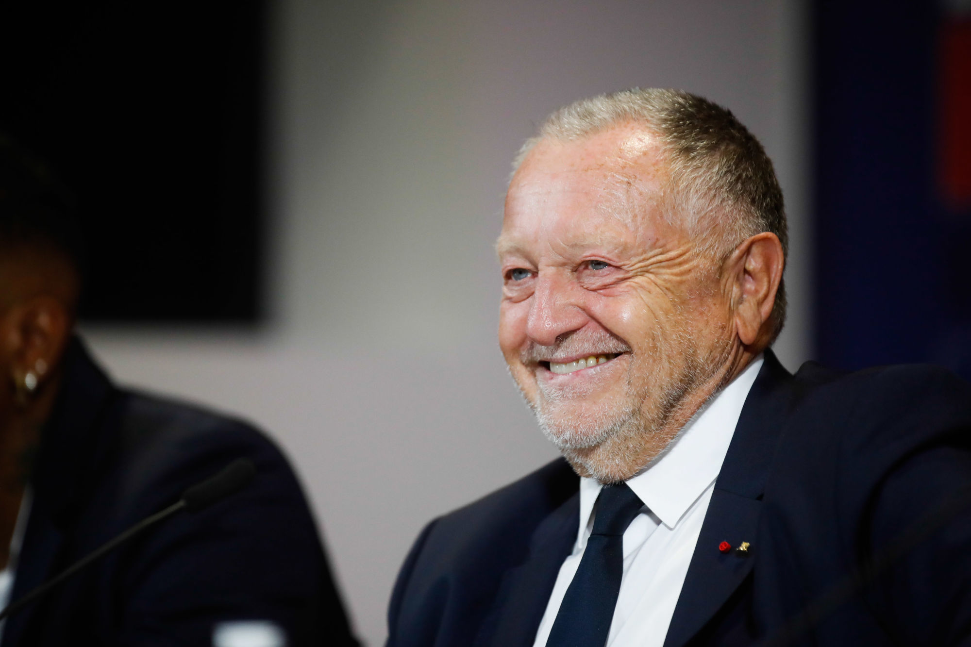 OL : Aulas vit un rêve éveillé avec les filles