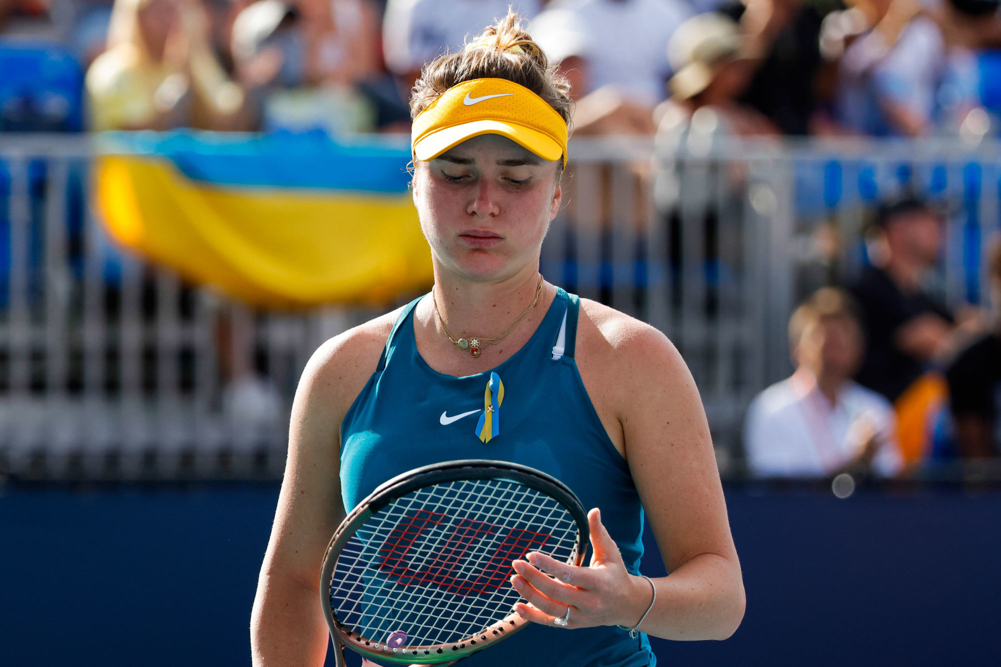 Svitolina poursuit son martyre et abandonne Roland-Garros
