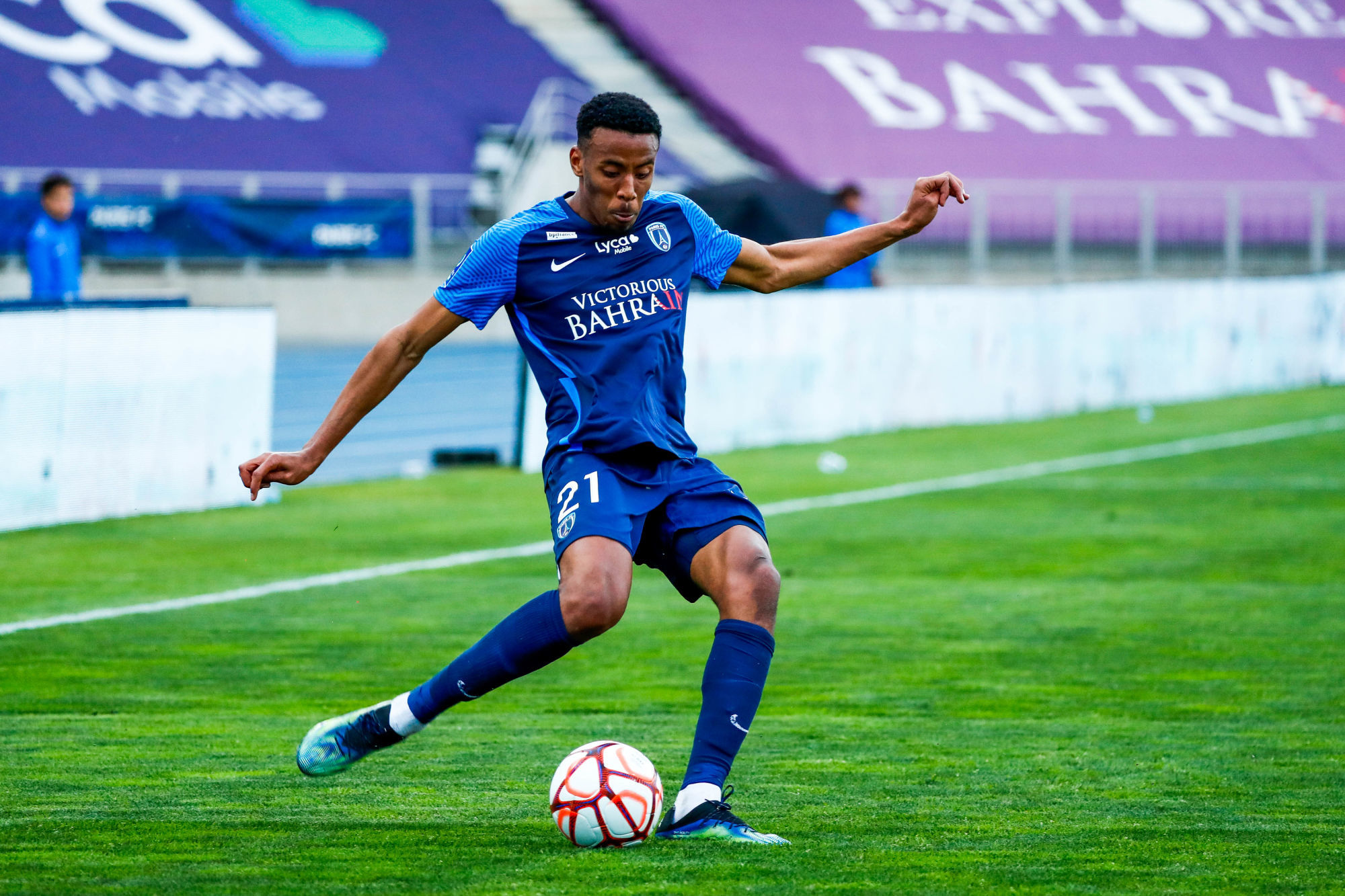 Paris FC - Sochaux : les compositions officielles avec Guilavogui et Kalulu