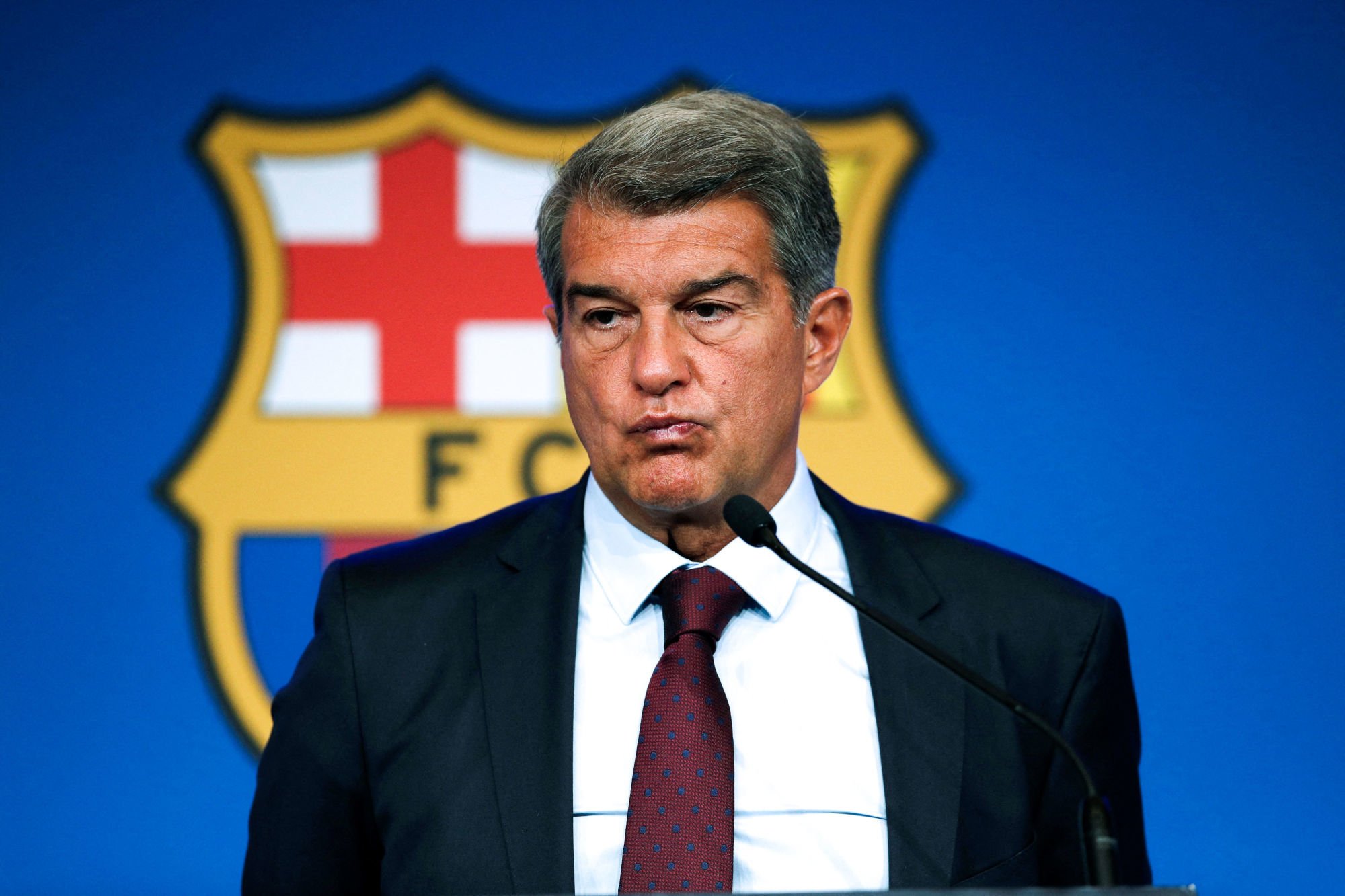 PSG : roi de l'intrigue, Joan Laporta est un espion parisien au FC Barcelone