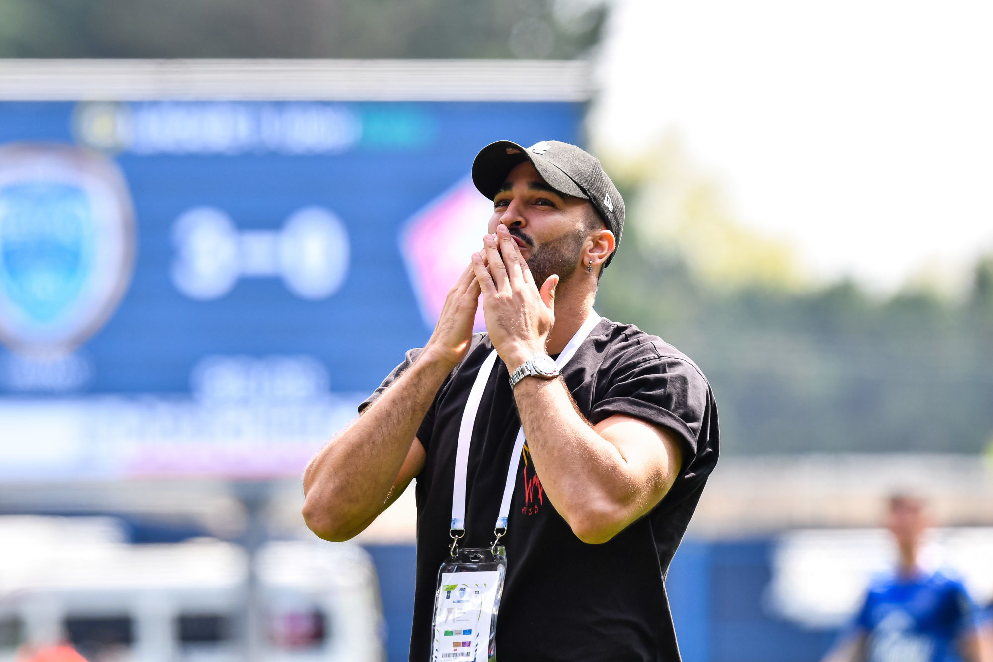 Au LOSC, Adil Rami a cassé des noix avec sa tête