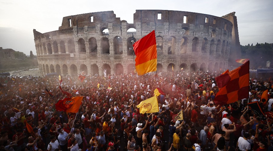 Une fête incroyable à Rome ! (vidéo)