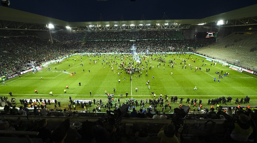 L'ASSE coule, Auxerre revient en L1