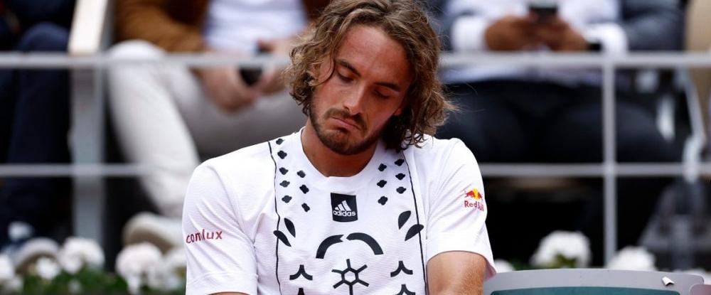 Nouvel équipement ou pas, Tsitsipas ne cherche pas d'excuses
