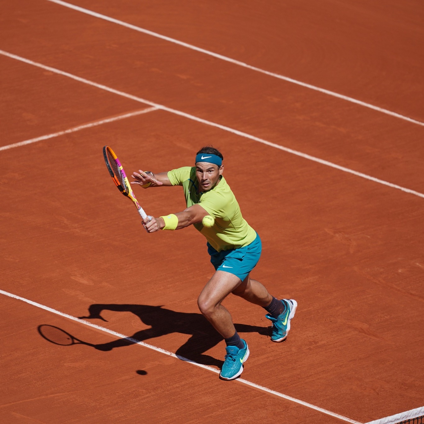 Roland-Garros 2022 : textiles, chaussures, raquettes... la bataille des équipementiers de tennis pour le TOP 100 de l'ATP (infographie)