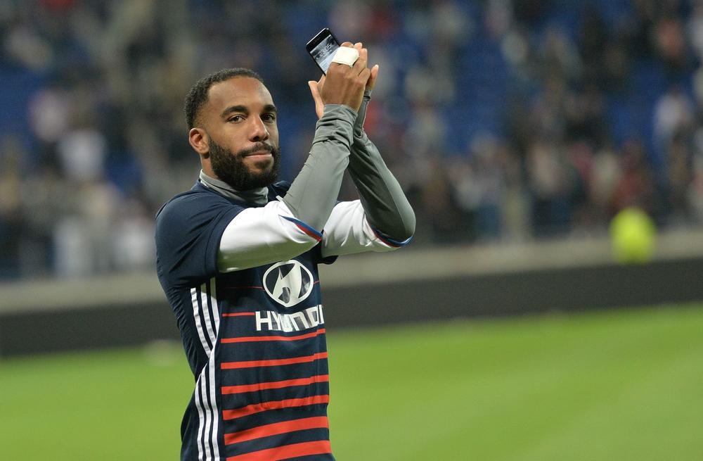 Mercato - Lacazette, un retour à l'OL en perspective !